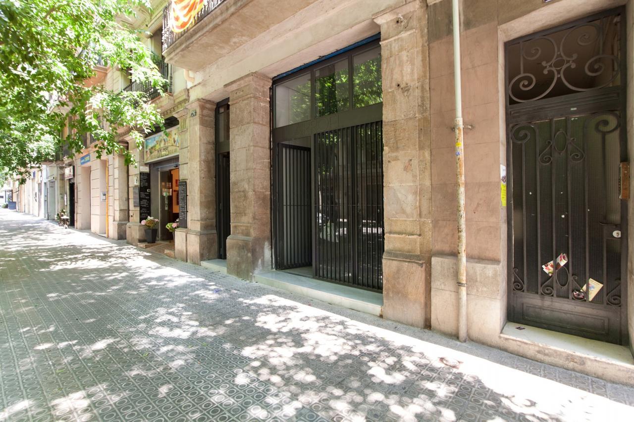 Aparteasy Barcelona Room photo